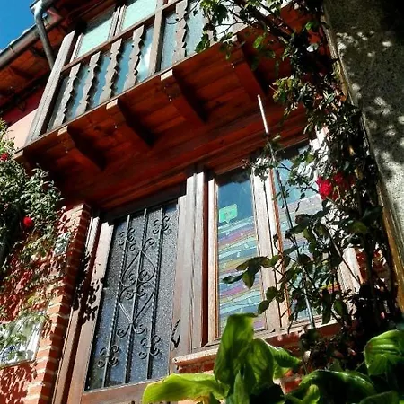 El Balconcillo-los Sitios De Aravalle * Umbrías